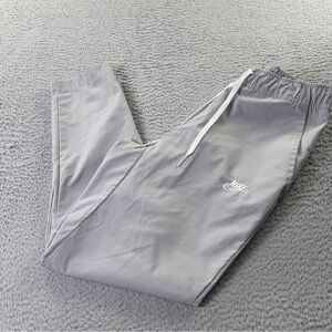 Nike Club Woven Tapered Leg Pants Mens Small Gray Athletic Elastic Waist Comfy